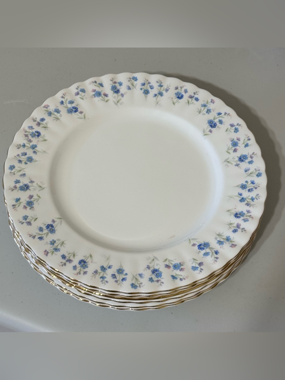 Set of 6 Royal Albert ‘Memory Lane’ Salad Plates
